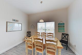 Coral Reef Gataway - Rockport - 4
