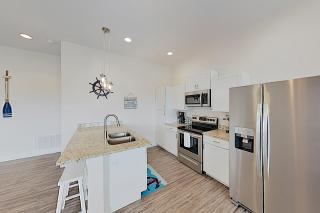 Coral Reef Gataway - Rockport - 2