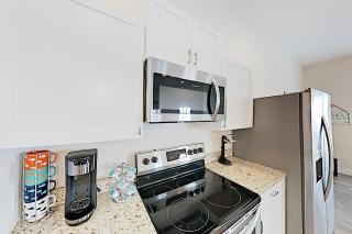 Coral Reef Gataway - Rockport - 1