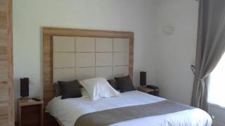 Logis Hôtel & Spa Déjeunez Sous L'Arbre - Rousset - 5