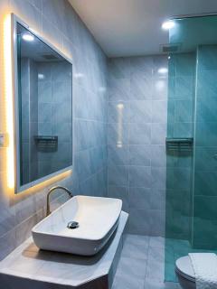 TJ Boutique Hotel - Uthai Thani - 3