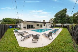 Pool Villa - Miami - 0