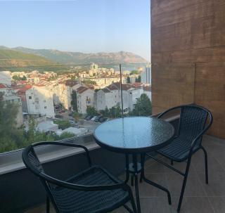 Cozy apartment in The Old Bakery Residences - Budua - 4