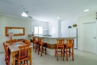 Cobertura 3 suítes com Ar condicionado, 300 metros da Praia Grande, Piscina, Wi-fi, Sauna - 6