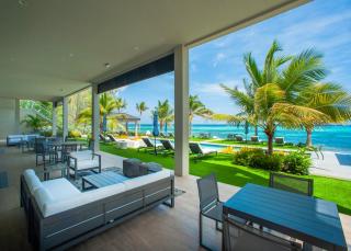 Black Urchin Boutique Resort - Belford Estates - 3