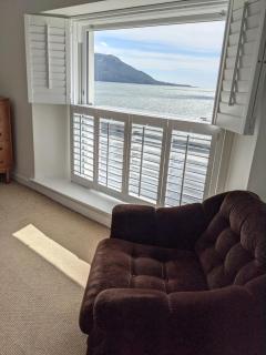 'A room with seaview' on Carlingford Lough - Warrenpoint - 8