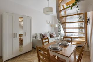 APARTAMENTY "LA VILLA" z klimatyzacją, ogrodem, parkingiem, blisko centrum - Kudowa-Zdrój - 4