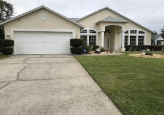 Beautiful Waterfront Home with Heated Pool and Game Room - Davenport - 8