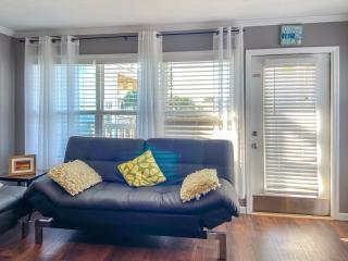 Waterfront Home, Short Walk to Beach, Deck/Balcony - Navarre - 6