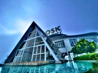 Windmill Upon Hills Luxurious Sky Villa 360 Sky Pool Heated Pool Mountainous Genting View Genting Highland by Heritage - 1