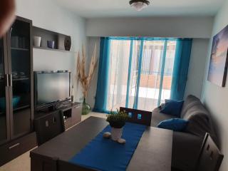 APARTAMENTO CON GRAN TERRAZA, PISCINA Y CON VISTAS AL MAR, A SOLO 50 m DE LA PLAYA - Daimús - 2