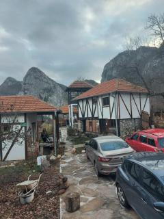 Golemi kamik Pirot - Pirot - 9
