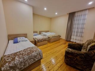Shorena & Nino - Kazbegi - 2