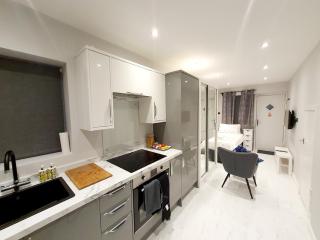 Modern Studio apartment in Newcastle upon Tyne - Newcastle upon Tyne - 9