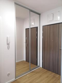 Nowoczesny apartament na Promenadach Wroclawskich - Breslavia - 6