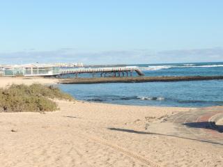 COZY, Beach House , by MAHBOVILLAS - La Oliva - 7