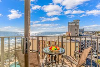 Oceanview 1 Bedroom Condo - Immaculate Condition! Palace Resort 611 - Sleeps 4 guests - 7