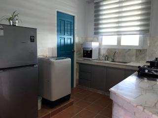 Blue Andaman Seaview Families Suite Apartment - Kuah - 1