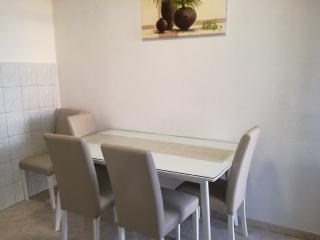 House Karlo Apartments - Omiš - 4