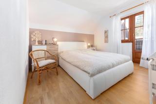 Hiša nasproti sonca - 1