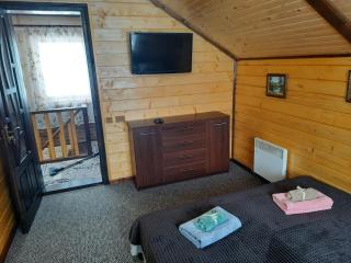 Котедж "Смерековий затишок" - 1