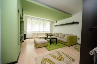 Bright 1BDR Apartment in the City Center - 3