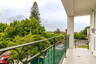 Stellenberg Lodge - Self Catering - Durbanville - 7