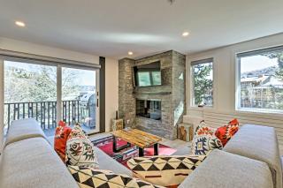 Cozy-Luxe Colorado Condo Next to Base Village - 7