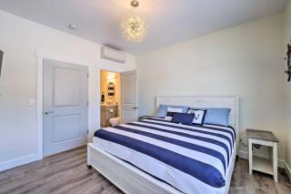 Bright La Conner Getaway with Mountain Views! - La Conner - 1