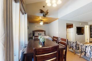 West Lake Lodge 309 - 5