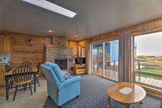 Sanderling Sea Cottages, Unit 3 with Private Balcony - 8