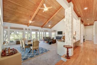 Regal Riverfront Retreat - Spicewood - 3