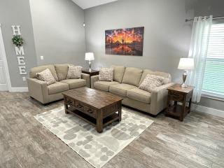 Mickeys Circle - Gorgeous! Modern 6BR, with Private South Facing Pool Hot Tub BBQ Theater 2 Miles to Disney - Orlando - 1