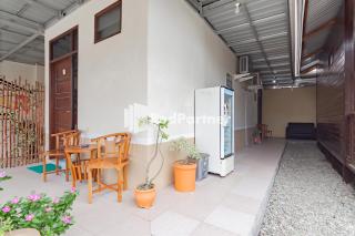 Langkar Guest House Syariah Mitra RedDoorz - Samarinda - 6