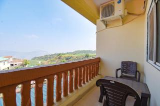 Shivneri Valley Escape Hotel - A Scenic Valley View Hotel in Mahabaleshwar - 1