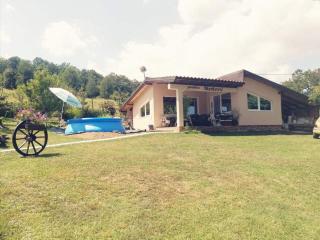 "Porodica MARKOVIC" Borsko jezero - Beljevina - 0