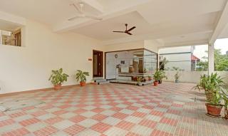 Itsy Hotels Rithika Inn Blossoms - Chennai - 6