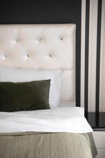 RentWill apartments Black&White - 8