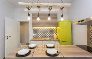 Sunny and Modern 1BDR Apartment in the Center - Sofia - 2