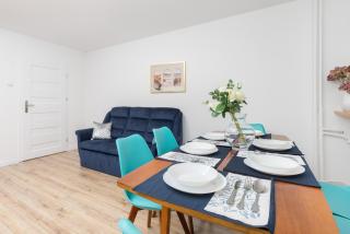 City Center Apartment Gdynia by Noclegi Renters - Gdynia - 6