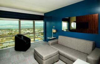 Ramada Encore by Wyndham Izmir - İzmir - 5