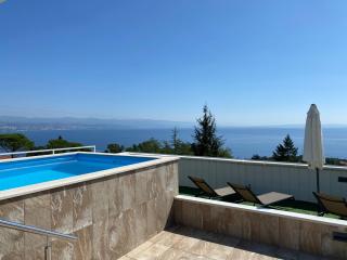 Apartment Lui with rooftop swimming pool - Ičići - 7