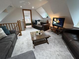 Hollybank Cottage - 1