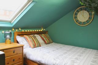 Hidden Gem in Greenwich Prime Location - London - 6