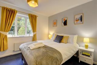Modern 2 Bed House Sleeps 6 Southam Town Centre - Inspire Homes Ltd - Southam - 9