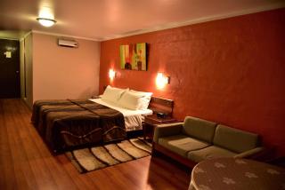 Holiday Suites - Tacna - 1