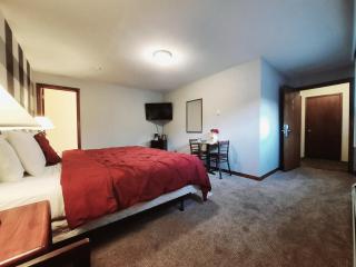 North Ironwood Acres - Black River Lodge - Ironwood - 4