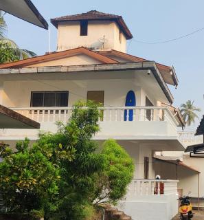 J-House, spacious apartments with balconies, Thalassa 1min away - Siolim - 1