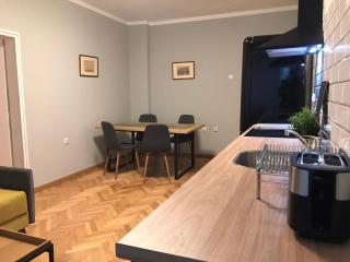 EU metro station, City Center, lovely 3-bedroom apartment, free parking - Sofia - 7