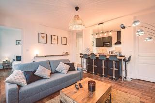 Charme de l'ancien pour cet appartement entièrement rénové dans l'hypercentre de Reims - Reims - 0